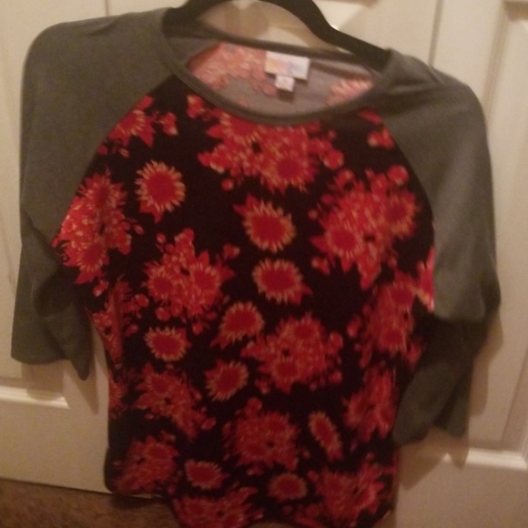 LulaRoe Randy shirts - Picture 3 of 3